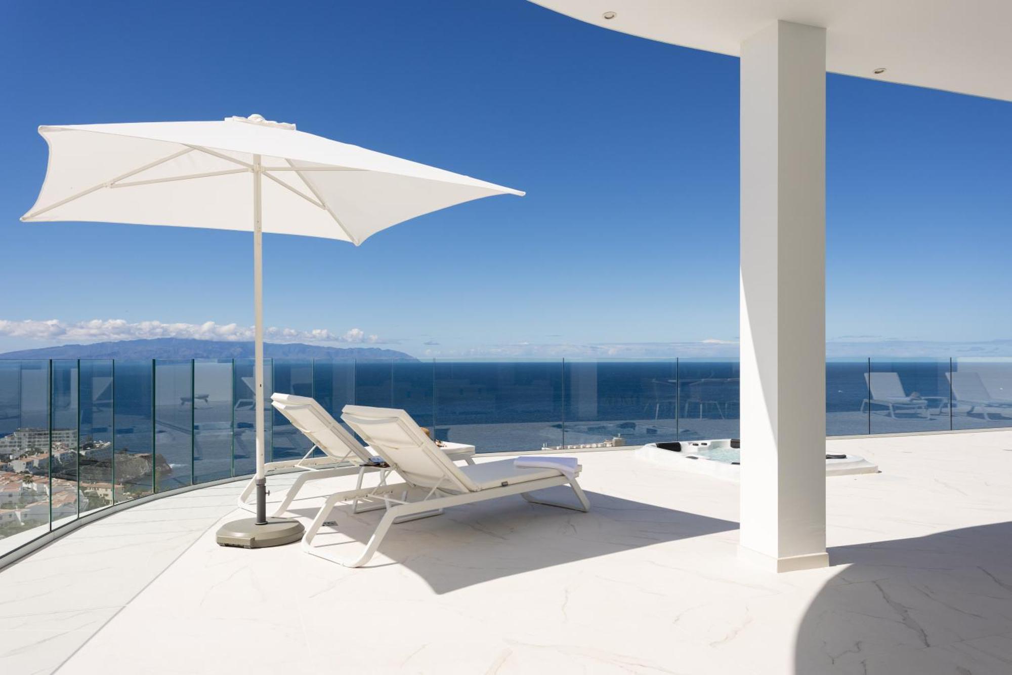 Crystal I Luxury Apartments By Enjoyahome Acantilado de los Gigantes Buitenkant foto