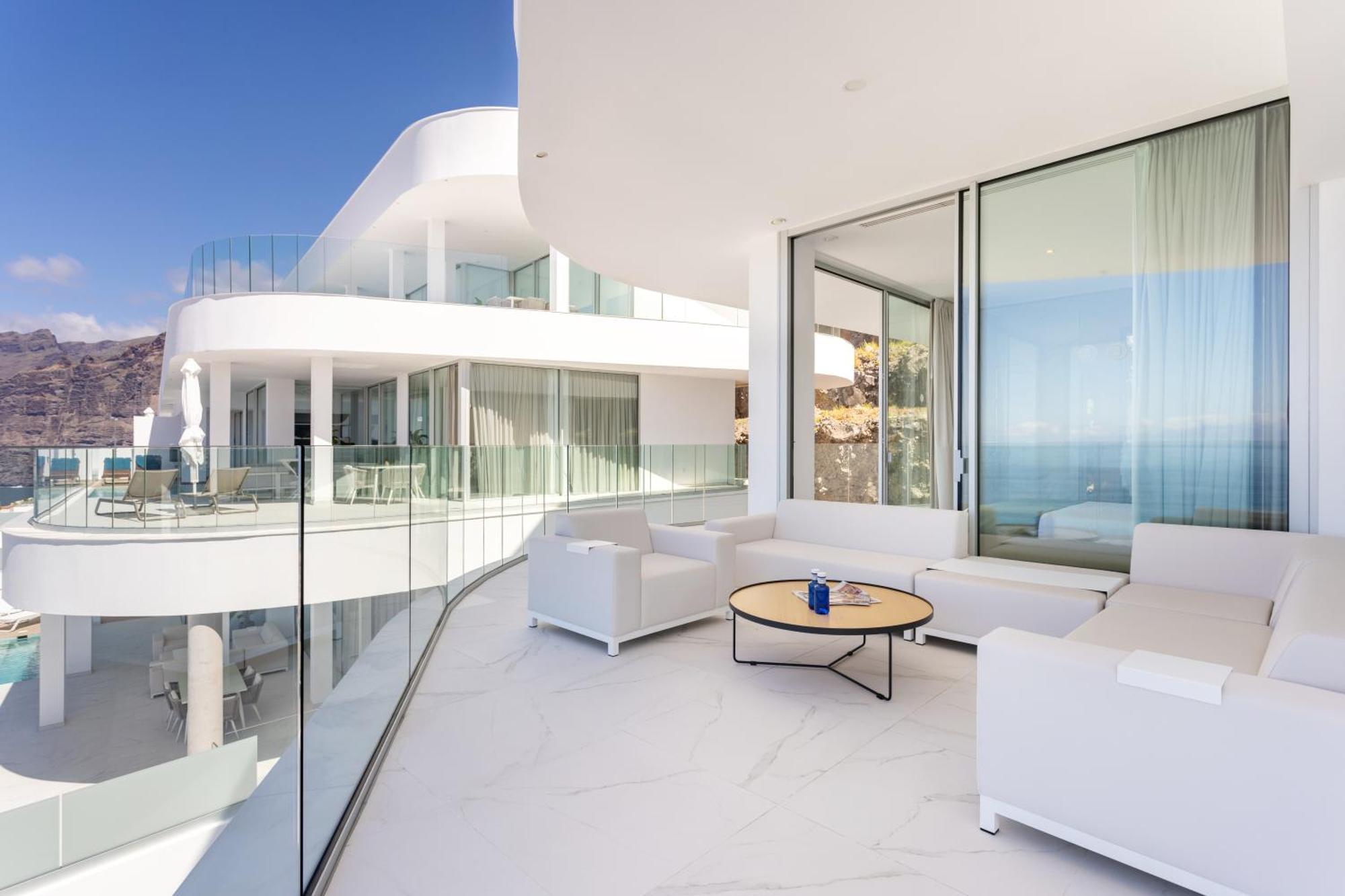 Crystal I Luxury Apartments By Enjoyahome Acantilado de los Gigantes Buitenkant foto